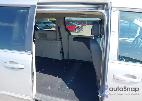 2014 Chrysler Town & Country Touring из США, поврежденный, VIN 2C4RC1BG8ER333168